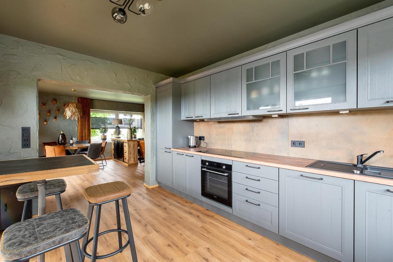 Einzigartige Traumwohnung Mit Whirlpool & Sauna Bietet Luxus Und Erholung Neuheilenbach Экстерьер фото